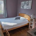 Hotel Piano 2 - Louvain-la-neuve - Mont Saint Guibert Corbais