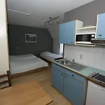 Piano 2 - Louvain-la-neuve - Mont Saint Guibert 2*