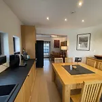 B&r Piano 2 - Louvain-la-neuve - Mont Saint Guibert 2* Corbais