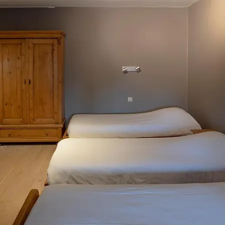 Otel Piano 2 - Mont-st-guibert - Louvain-la-neuve Corbais