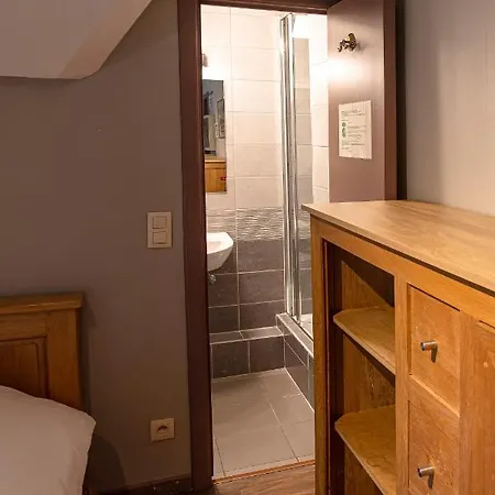 Piano 2 - Mont-st-guibert - Louvain-la-neuve Otel Corbais