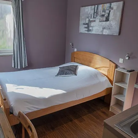 Otel Piano 2 - Mont-st-guibert - Louvain-la-neuve Corbais