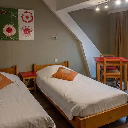 Hotel Piano 2 - Louvain-La-Neuve - Mont Saint Guibert