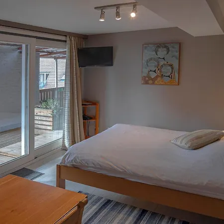 Hotel Piano 2 - Louvain-La-Neuve - Mont Saint Guibert