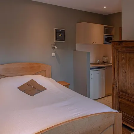 Piano 2 - Mont-st-guibert - Louvain-la-neuve Otel Corbais