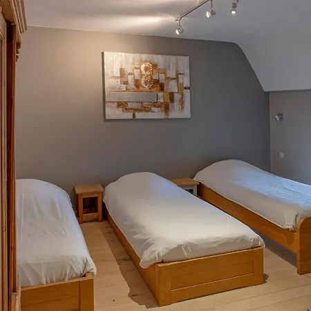 Piano 2 - Mont-st-guibert - Louvain-la-neuve Otel Corbais