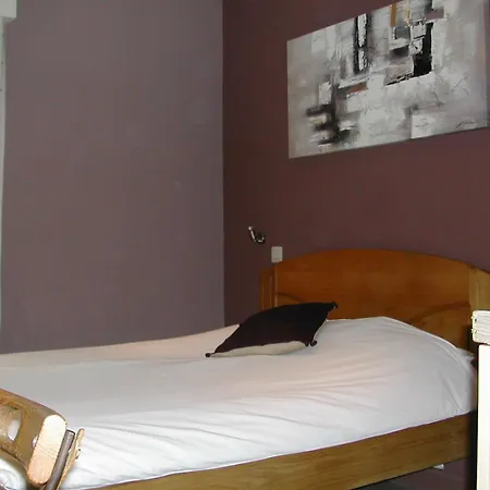 酒店 Piano 2 - Mont-st-guibert - Louvain-la-neuve 2*