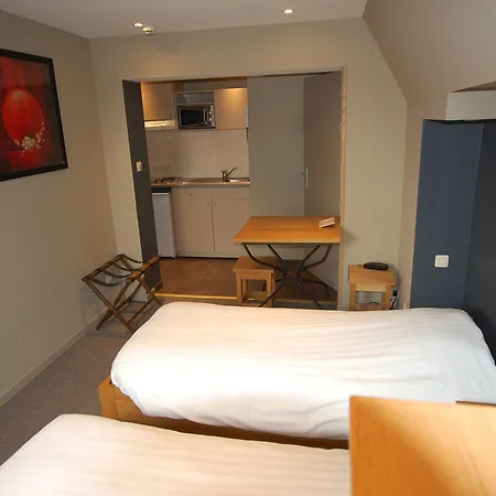 Hotel B&r Piano 2 - Louvain-la-neuve - Mont Saint Guibert