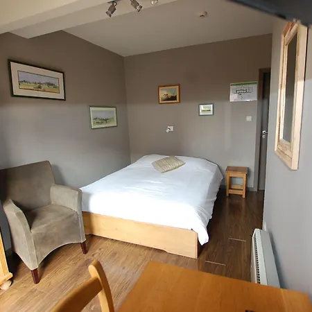 Hotel Piano 2 - Louvain-La-Neuve - Mont Saint Guibert