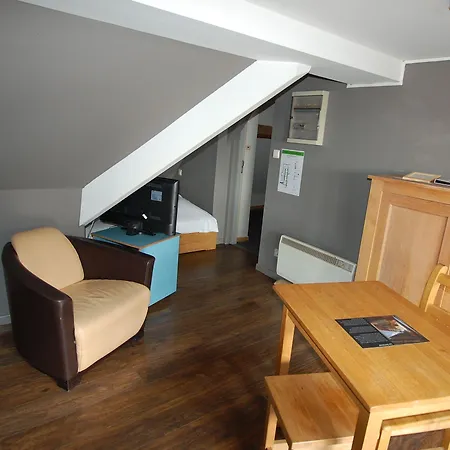 Szálloda Piano 2 - Mont-st-guibert - Louvain-la-neuve Corbais