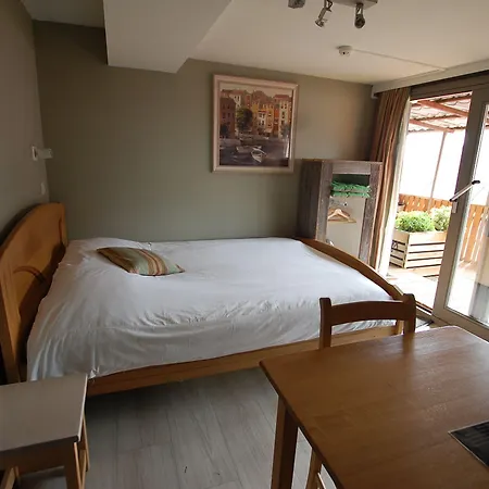 Hotel Piano 2 - Louvain-La-Neuve - Mont Saint Guibert Hotel Corbais