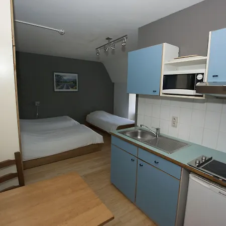 B&r Piano 2 - Louvain-la-neuve - Mont Saint Guibert 2*