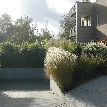 Hotel Hotel Piano 2 - Louvain-La-Neuve - Mont Saint Guibert Corbais