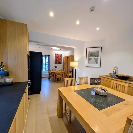 Hotel Piano 2 - Louvain-La-Neuve - Mont Saint Guibert Corbais