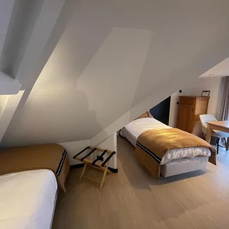 B&r Piano 2 - Louvain-la-neuve - Mont Saint Guibert Hotel Corbais
