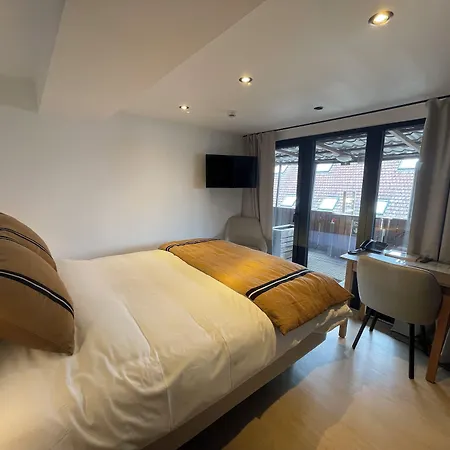 Hotel B&r Piano 2 - Louvain-la-neuve - Mont Saint Guibert