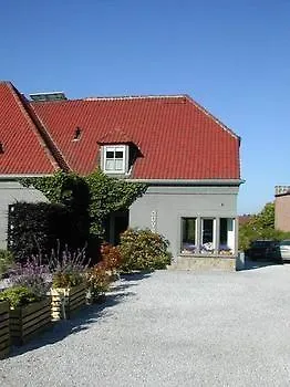 B&r Piano 2 - Louvain-la-neuve - Mont Saint Guibert 2* Corbais