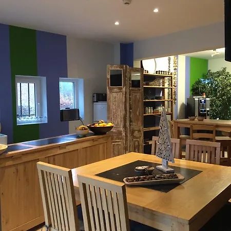 Piano 2 - Mont-st-guibert - Louvain-la-neuve ホテル Corbais