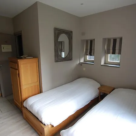 Hotel Piano 2 - Louvain-La-Neuve - Mont Saint Guibert Hotel