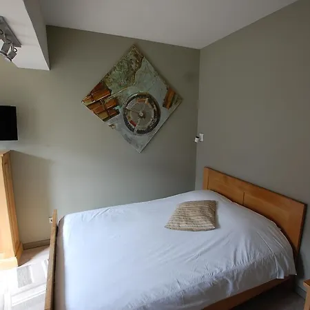 Otel Piano 2 - Mont-st-guibert - Louvain-la-neuve