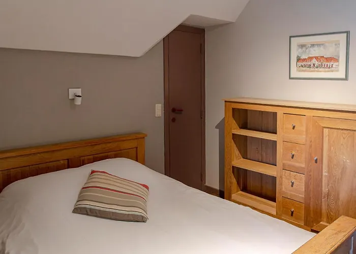 Hotell Piano 2 - Louvain-la-neuve - Mont Saint Guibert