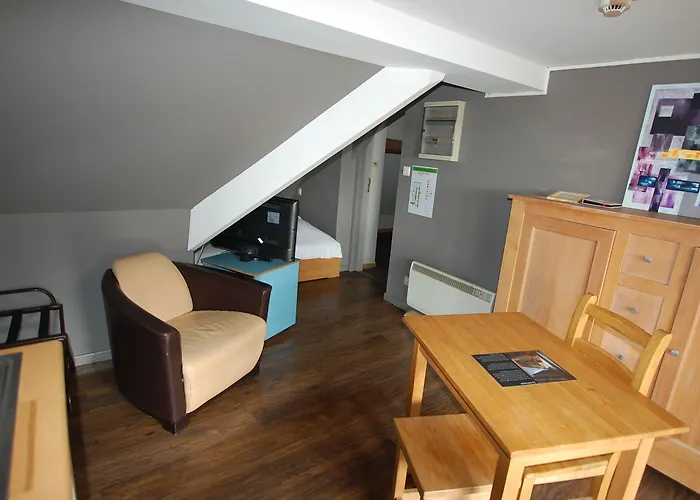 酒店 Piano 2 - Louvain-la-neuve - Mont Saint Guibert Corbais