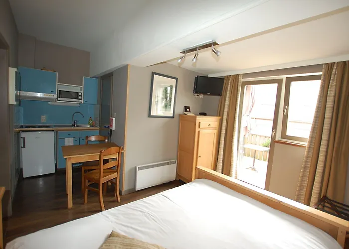 Hotell Piano 2 - Louvain-la-neuve - Mont Saint Guibert