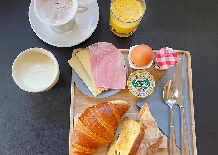 Szálloda Piano 2 - Louvain-la-neuve - Mont Saint Guibert 2*