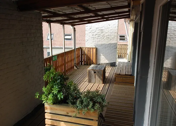 Piano 2 - Louvain-la-neuve - Mont Saint Guibert 酒店 2*